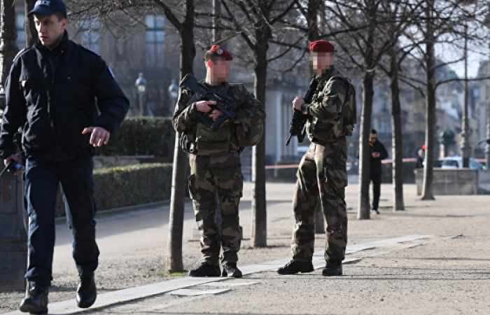 France: Deux hommes soupçonnés de préparer des attentats pendant la présidentielle arrêtés