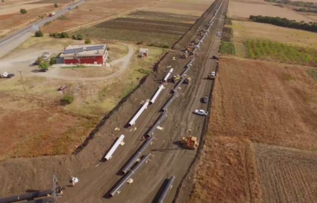 TAP: un tiers des tubes aligné en bord de piste en Grèce et en Albanie