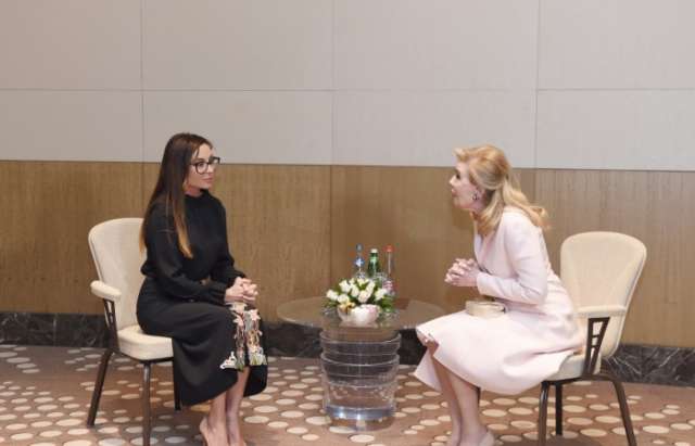 Entretien de Mehriban Aliyeva avec Marianna Vardinoyannis
