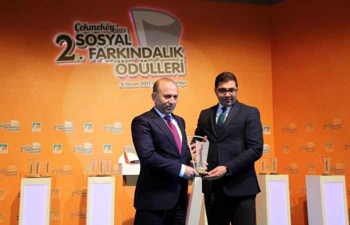 Le président azerbaïdjanais décoré du Prix international de l’Amitié de Turquie