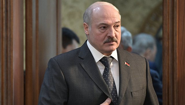 “Qərbdə heç kimə lazım deyilik” - Lukaşenko