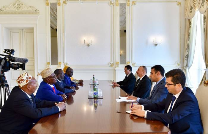 Le président de la République rencontre une délégation djiboutienne