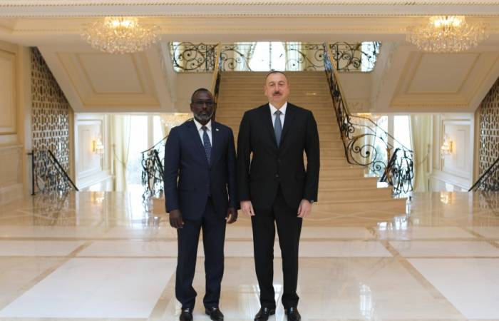 Präsident Ilham Aliyev empfängt dschibutische Delegation