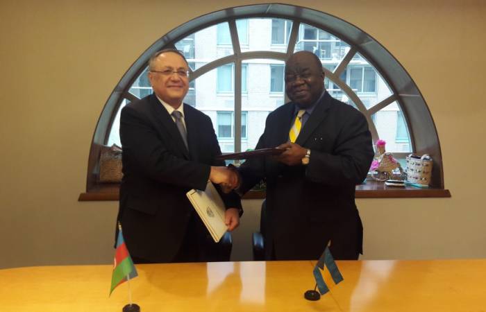 L’établissement des relations diplomatiques entre l’Azerbaïdjan et les Bahamas
