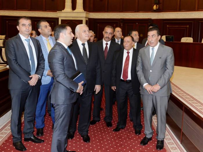 Le rôle des parlements azerbaïdjano-jordanien dans le développement des relations au menu des discussions