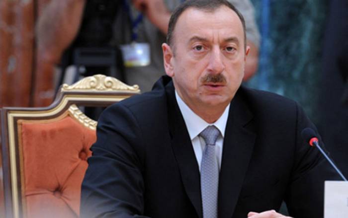 Ilham Aliyev offre ses condoléances à Donald Trump