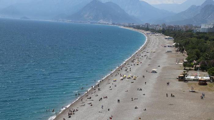 Antalyada 88 ilin ən isti günü yaşanıb