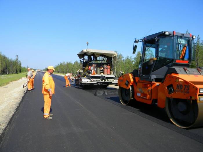 Präsident Ilham Aliyev stellt für Straßenbau in Schamachi 3,9 Mio. AZN bereit