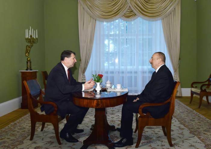 Riga: Rencontre en tête-à-tête des présidents azerbaïdjanais et letton