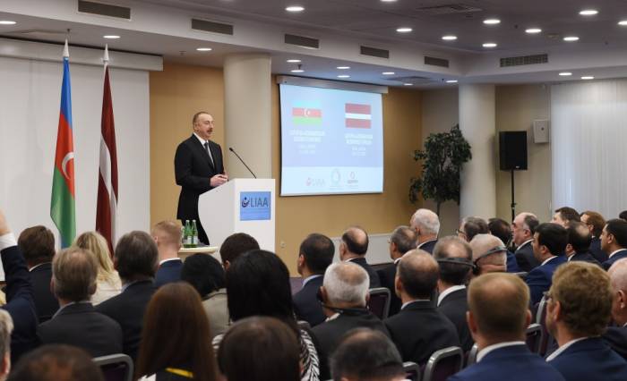 Se ha celebrado el foro de negocios de Azerbaiyán y Letonia-FOTOS