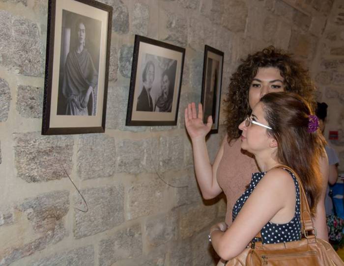 Ausstellung gewidmet mexikanischer Künstlerin Frida Kahlo in Baku
