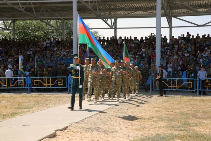 L’inauguration solennelle des concours «Maîtres d'artillerie» et «Limite du sniper» au Kazakhstan
