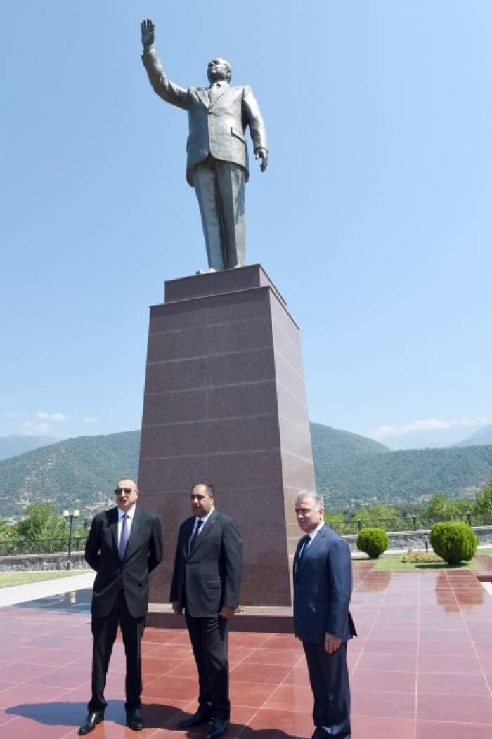 Präsident Ilham Aliyev zu Besuch in Balakan
