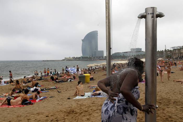 Alerta hoy en doce provincias por calor intenso
