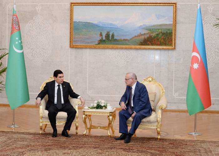 Baş nazir Türkmənistan prezidenti ilə görüşüb - Foto
