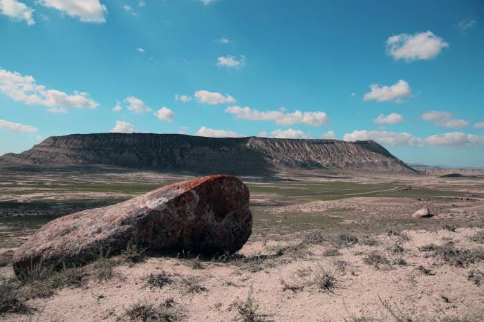 In diesem Jahr sechs neue Felszeichnungen im Qobustan- Nationalpark entdeckt