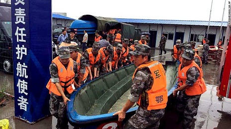 Divers comb capsized China ship, death toll jumps to 18