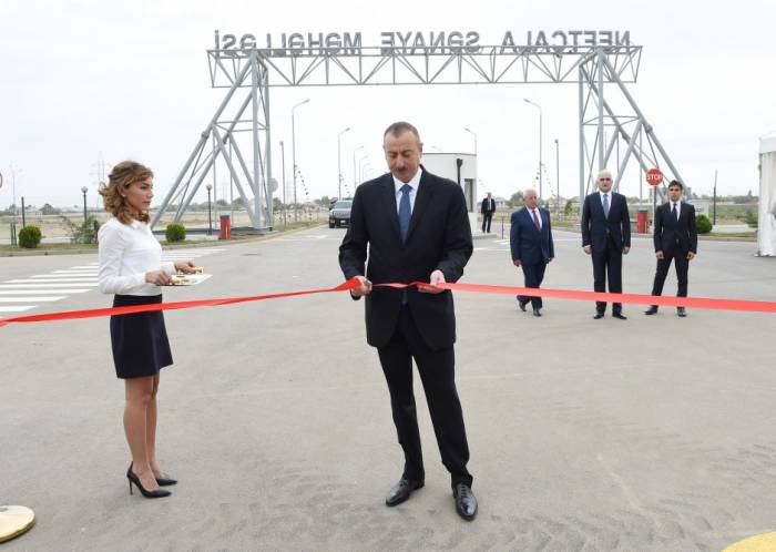 Le président azerbaïdjanais Ilham Aliyev inaugure le Quartier industriel de Neftchala