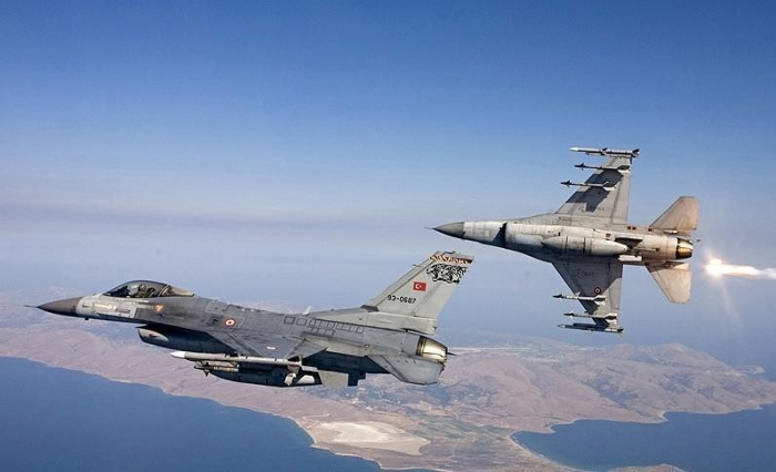 Turkish airstrikes hit PKK arms dumps in northern Iraq