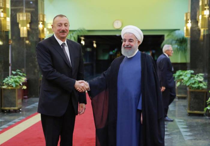 Ilham Aliyev rencontre Hassan Rohani à Téhéran - PHOTOS