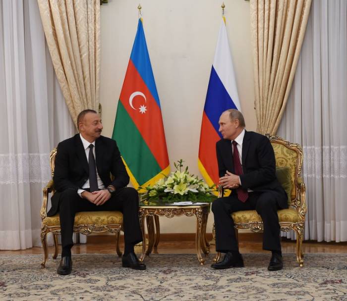 Ilham Aliyev a rencontré Vladimir Poutine à Téhéran