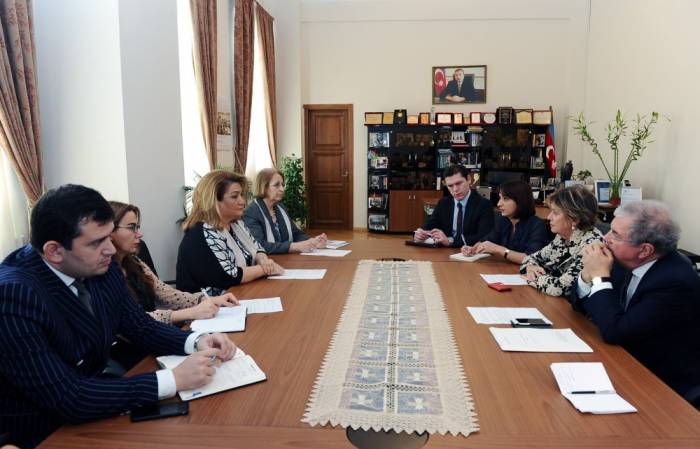 La vice-présidente du Sénat italien apprécie hautement les travaux réalisés en matière d’égalité des sexes en Azerbaïdjan
