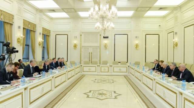 Azerbaijan, EU discuss prospects for developing relations
