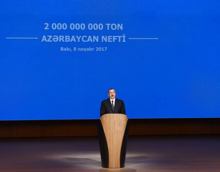“Azərbaycan iqtisadi və siyasi cəhətdən müstəqildir” - Prezident