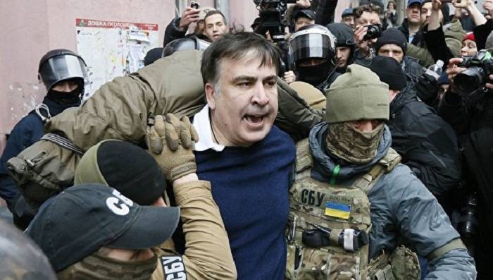 Baş prokuror: Saakaşvilini Yanukoviçin yaxınları maliyyələşdirib 