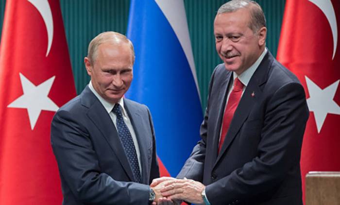 Les présidents russe et turc s’entretiennent à Sotchi