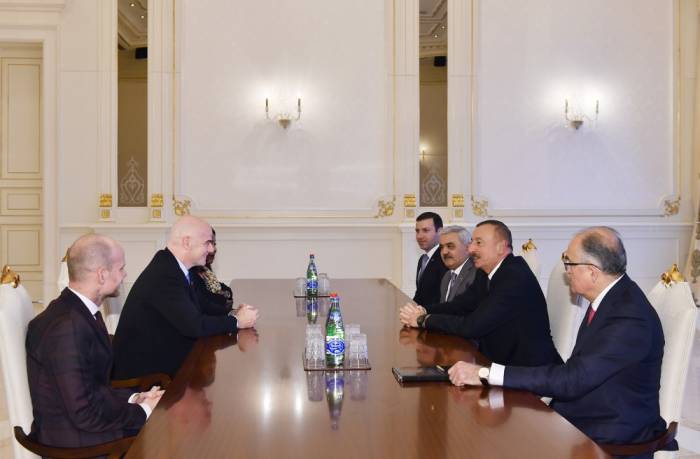 Ilham Aliyev empfängt FIFA-Präsident