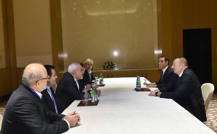 Le président Aliyev reçoit le ministre iranien des Affaires étrangères