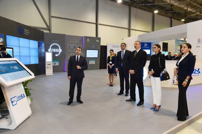 Präsident Ilham Aliyev besucht Fachmesse “Bakutel-2017”