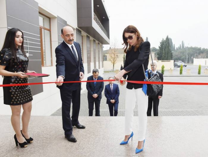 La Première vice-présidente inaugure le nouveau bâtiment de l’Ecole de musique portant le nom des Rostropovitch