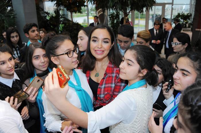 Leyla Aliyeva a participé à une fête organisée pour les enfants ayant des besoins spéciaux