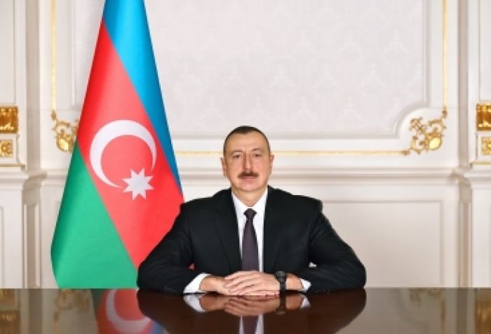 تهنئة الرئيس إلهام علييف الشعب الأذربيجاني بمناسبة يوم تضامن أذربيجانيي العالم وعيد رأس السنة