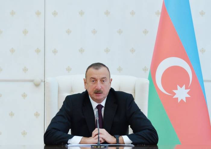 Ilham Aliyev: En 2017, l'Azerbaïdjan s'est développé rapidement et avec succès
