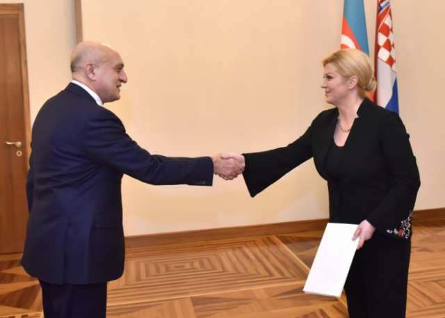 Azerbaijan`s Ambassador presents his credentials to President of Croatia
