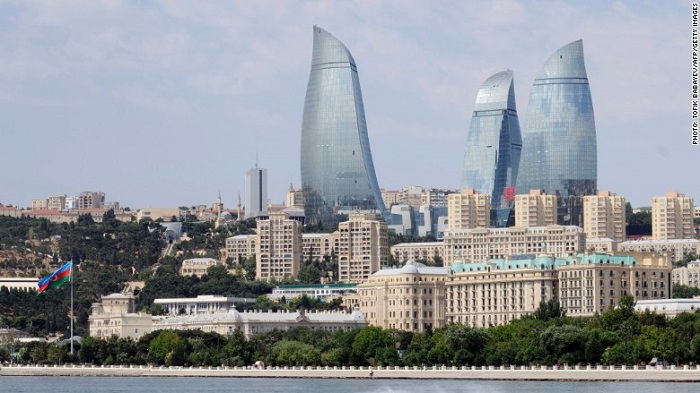Aserbaidschan  will unabhängiger von Rohstoffen werden