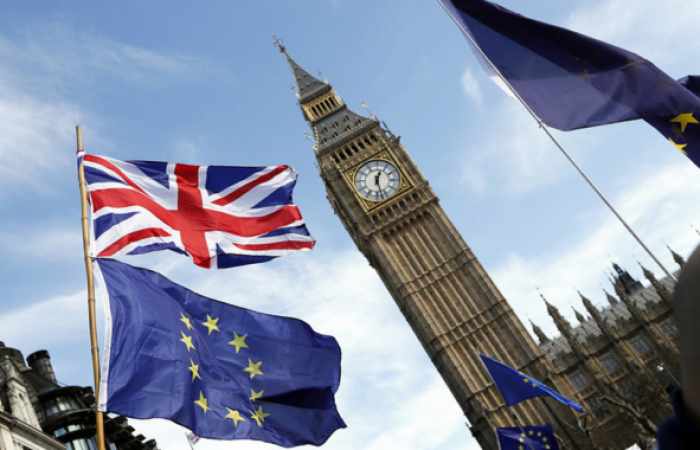 Divorce avec l'UE: Le Royaume-Uni au bord du Brexit