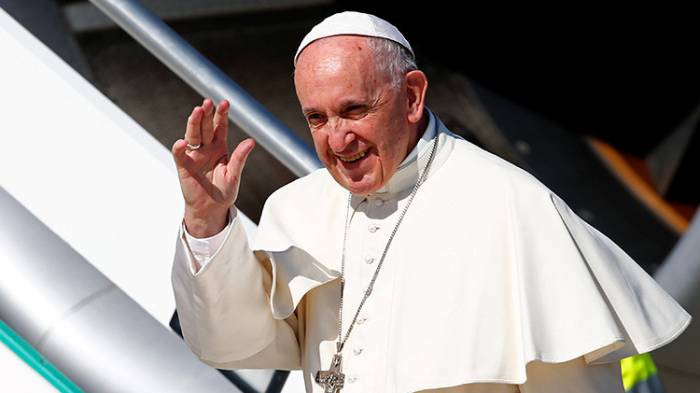 El avión del papa Francisco cambia su ruta a causa del huracán Irma