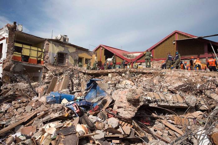 Agreden a delegado mexicano por falta de apoyo tras sismo