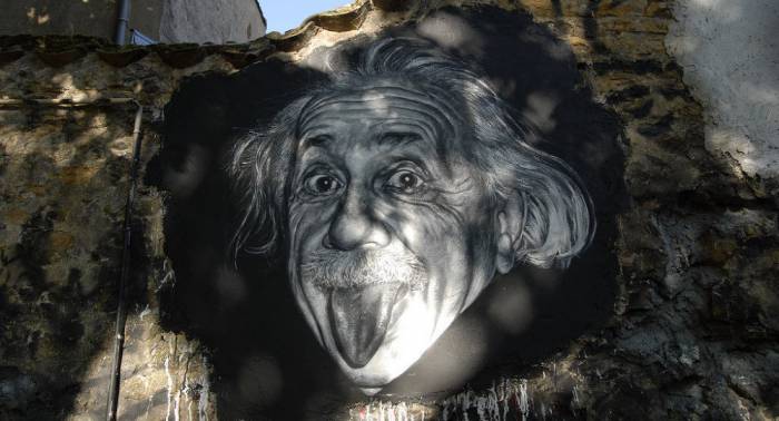 Hallan una 'peligrosa' paradoja en la teoría de la relatividad de Einstein