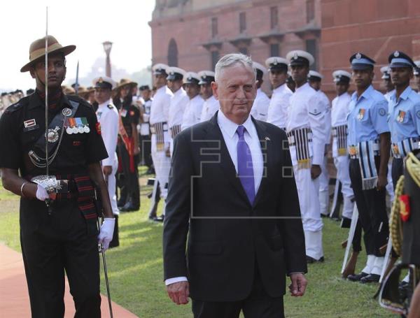 Mattis dice que EEUU apuesta por la solución diplomática con Corea del Norte