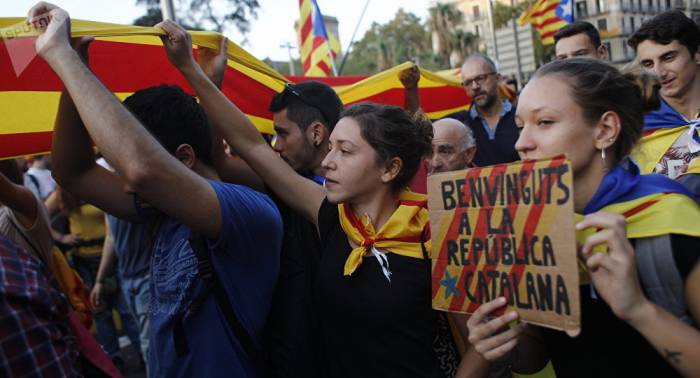 Proclamar la República independiente catalána es "la única posibilidad de defenderse"