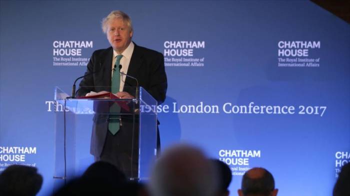 Boris Johnson: Con ‘coraje’ se puede preservar pacto nuclear iraní