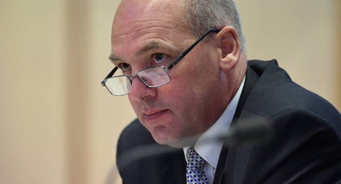 Dimite el presidente del Senado australiano por tener doble nacionalidad