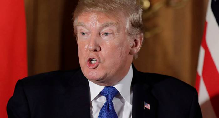 Trump descarta de momento estudiar tema de las armas tras ataque en Texas