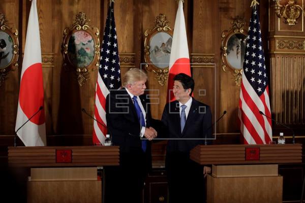 Japón extiende sus sanciones a Corea del Norte tras la visita de Trump