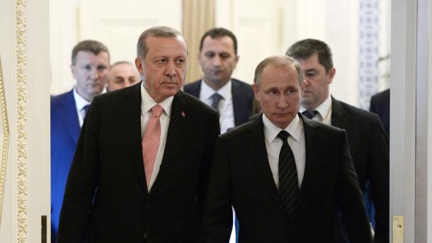 Kremlin revela los temas que tratarán Erdogan y Putin el 13 de noviembre